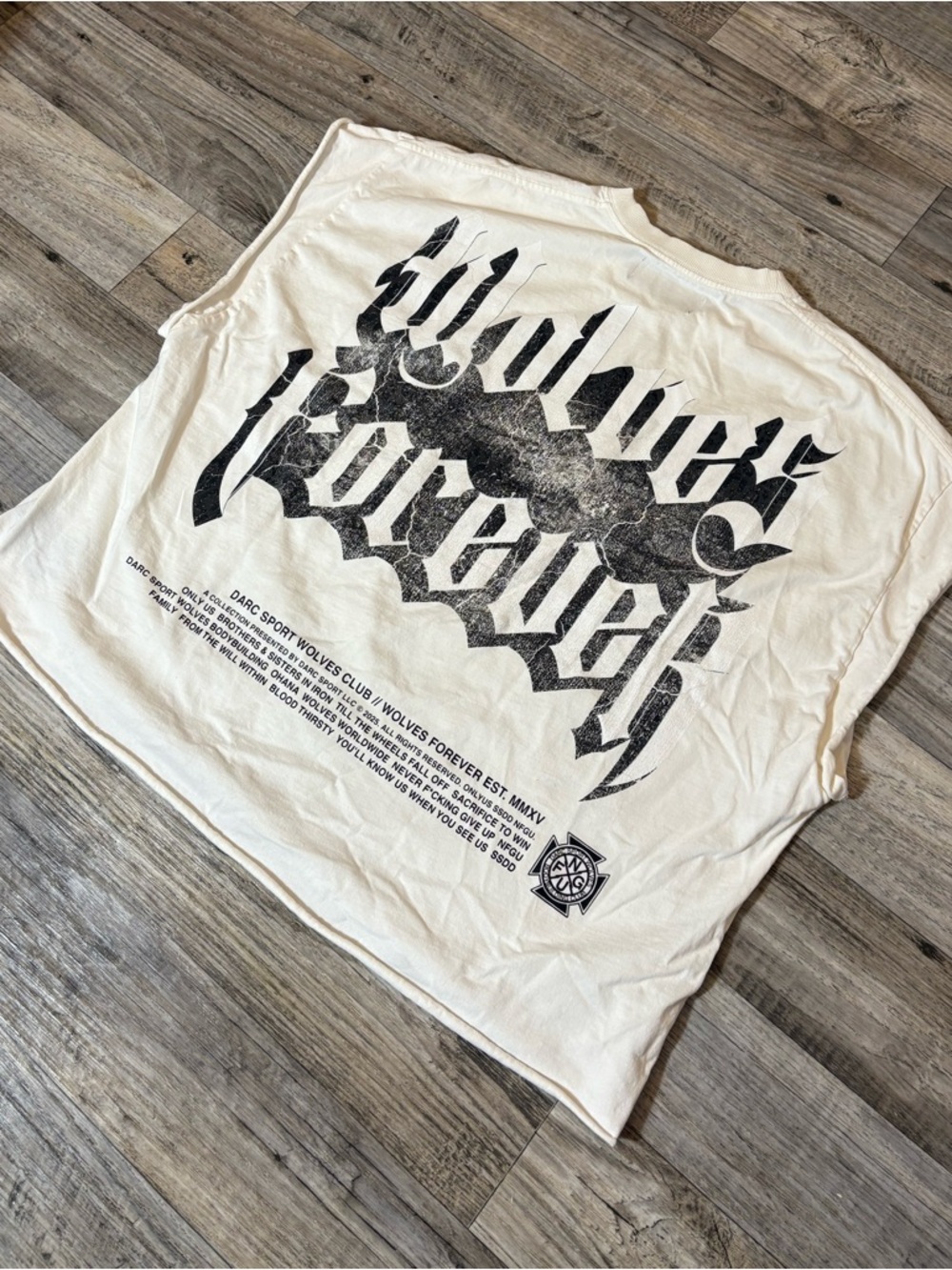 Darc Sport Wolves Forever tee